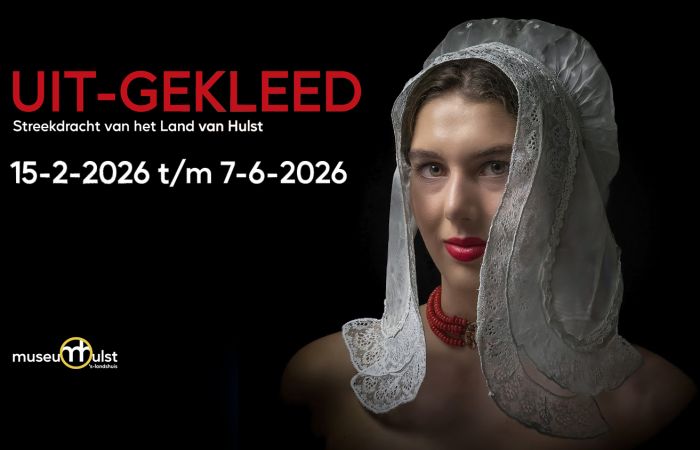 Uit-gekleed. Streekdrachten van het Land van Hulst